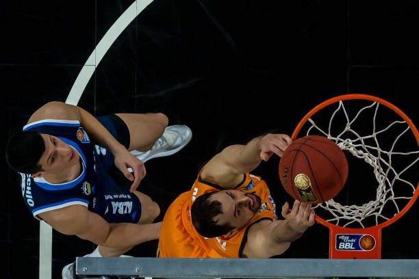 对方的进攻 对方的进攻